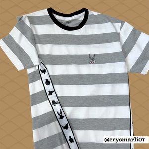 Looney Tunes Bugs Bunny Shirt (RARE)